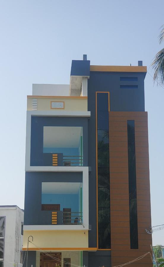 Ssk Home Stay Pondicherry Esterno foto
